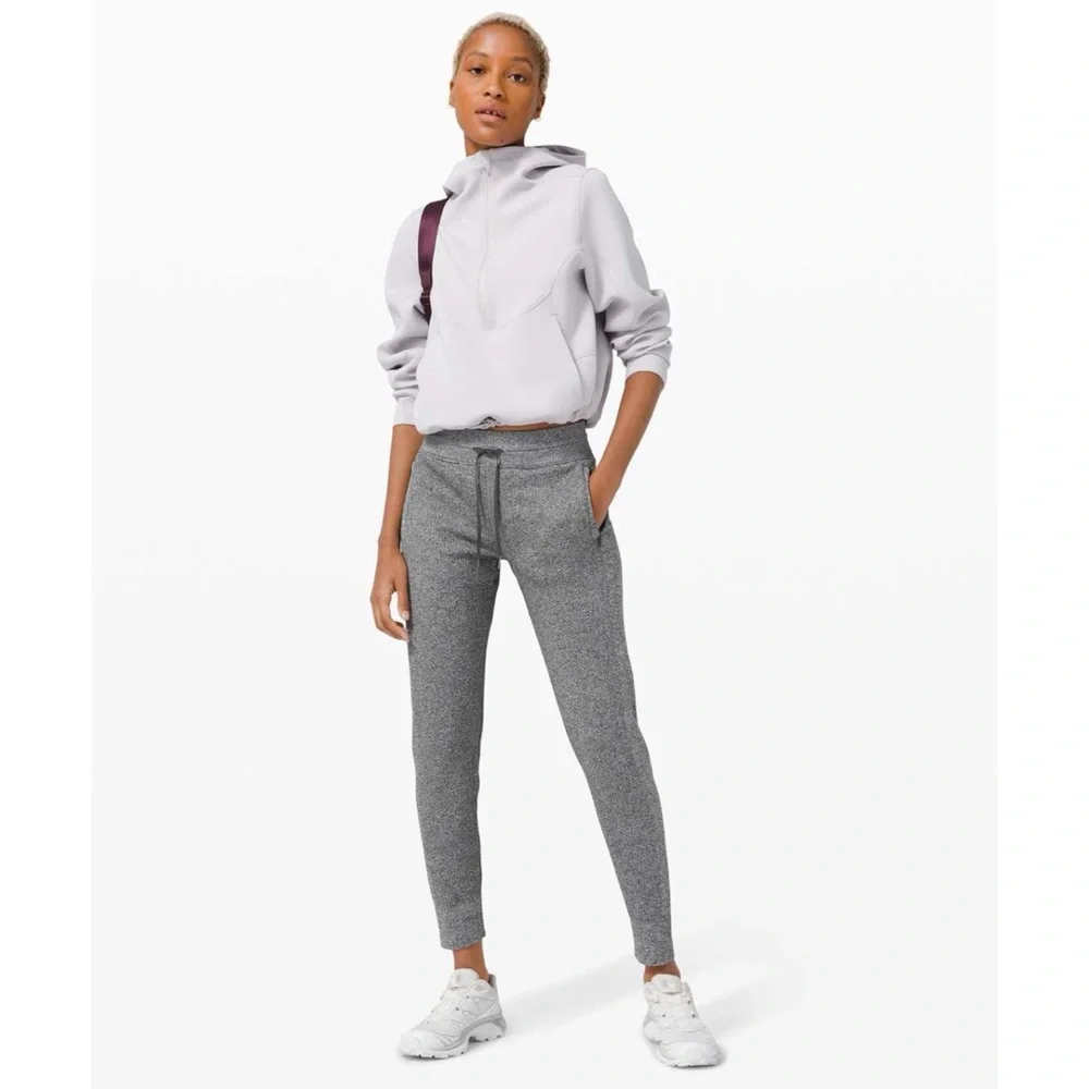 Lululemon Engineered Warmth Jogger Merino Wool Size 4 - Picture 2 of 16